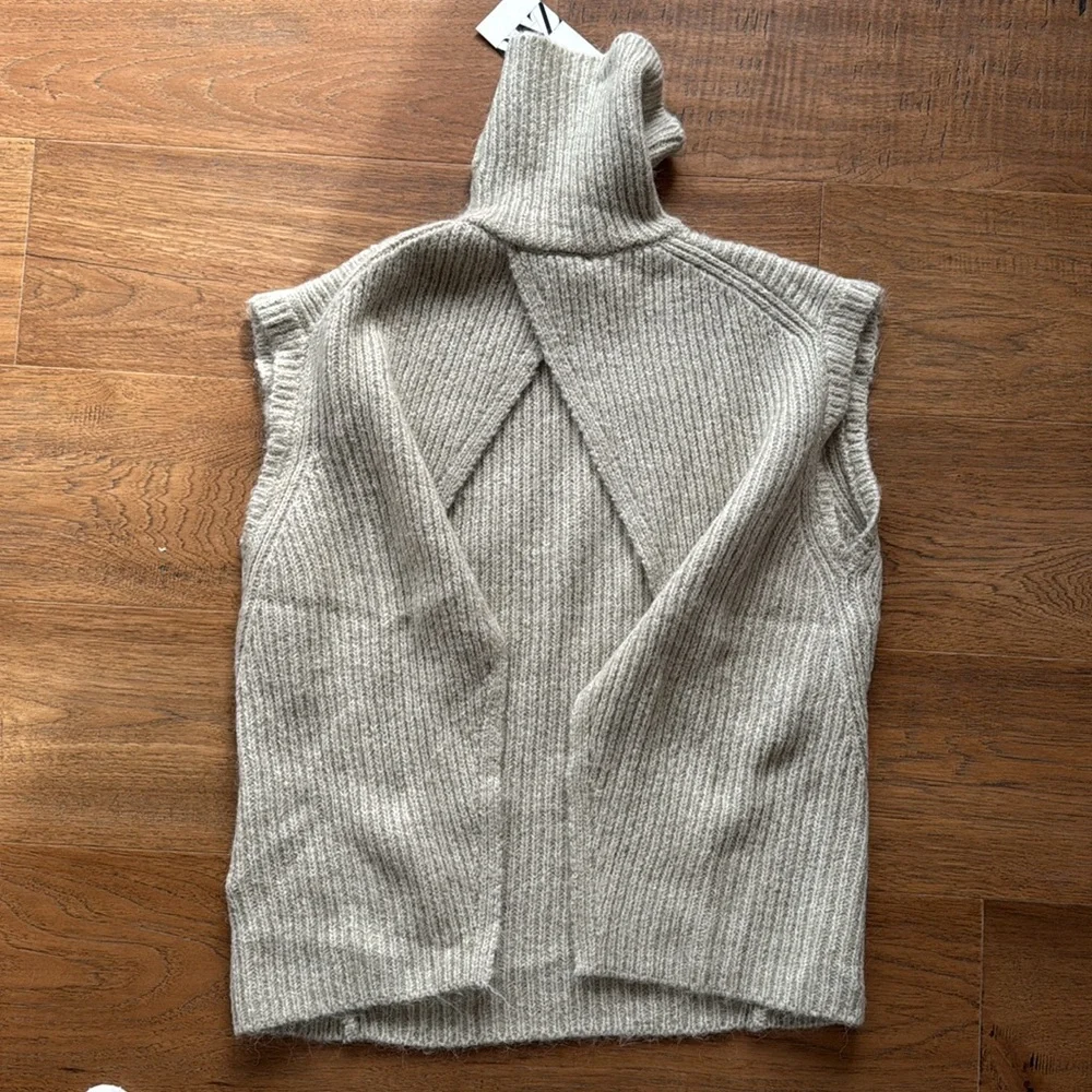 NWT ZARA OPEN SWEATER VEST SIZE L - Picture 3 of 4